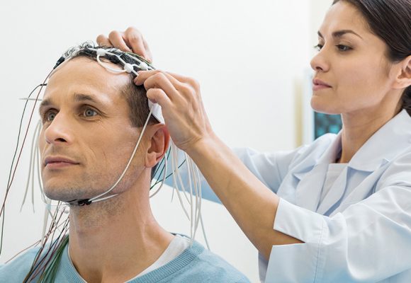 Tanıda ve Takipte EEG ve EMG Nedir, Ne İşe Yarar?